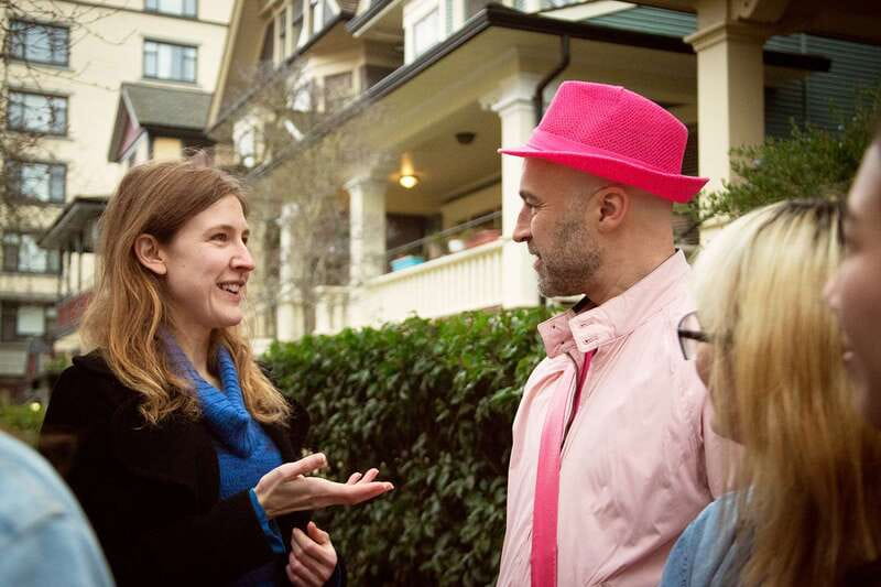 Vancouver: LGBTQ2+ History Tour in the West End - Downtown to the West End: how the walk tells a life story