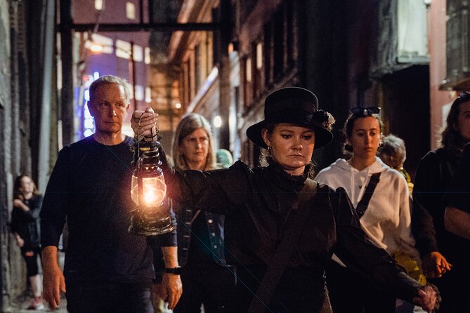 Vancouver Lost Souls of Gastown Walking Tour - Stop by stop: Water Street to the Gaoler’s Mews finale