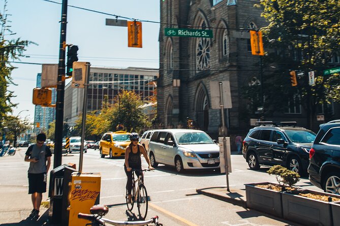 Vancouver Private Tour: Highlights & Hidden Gems with a Local - Chinatown: apothecaries, dim sum culture, and layered city stories