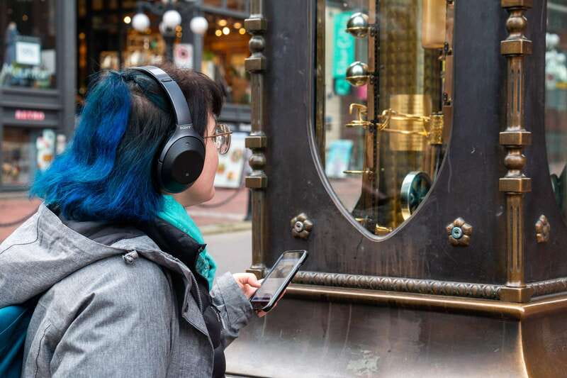 Vancouver: Self-Guided Smartphone Walking Tour of Gastown - Key things that make this Gastown tour worth your time