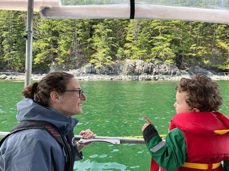 Vancouver: Snorkeling Seals Kayaking Scenic Boat Tour - Snorkeling with seals in the UNESCO Howe Sound area