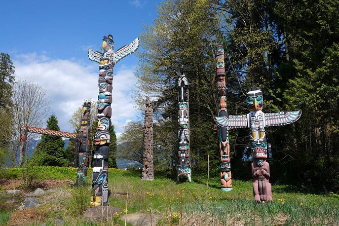 Vancouver Stanley Park 3 Hour Bike Tour - Brockton Point Totem Poles: First Nations stories that change how you look