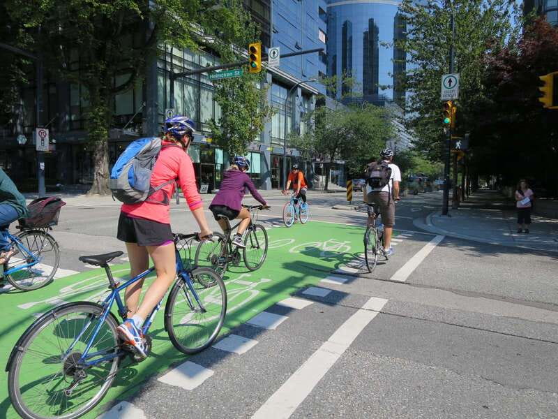 Vancouver: Stanley Park & Downtown Bike Tour - Key highlights in plain English