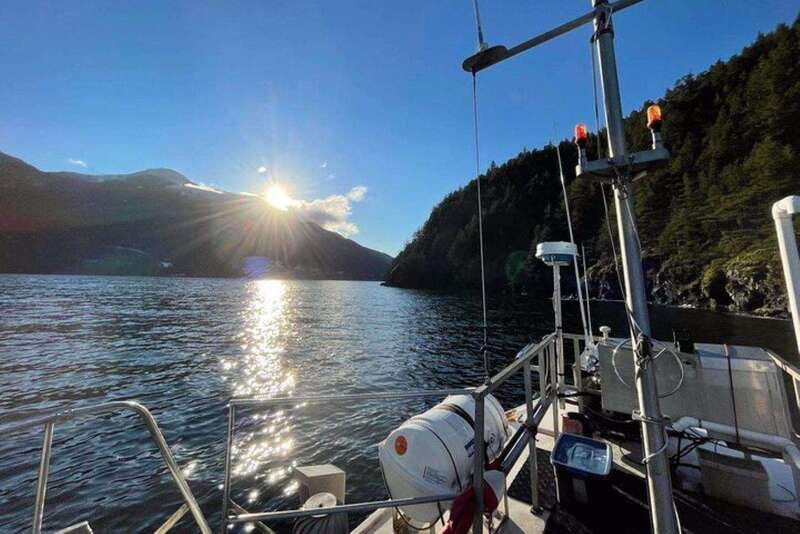 Vancouver: Sunset Boat Cruise with Complementary Bubbly - The Two-Hour Plan: Long Enough for Sunset, Short Enough to Feel Relaxing