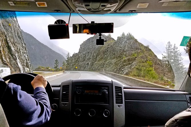 Vancouver to Whistler Tour - Downtown Hotel Pick Ups Only - Horseshoe Bay and Howe Sound: A Quaint Portal to the Mountains