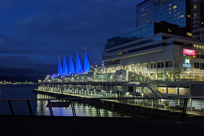 Vancouver Top Attraction Highlights Tour Private With Capilano - FlyOver Canada: an 8-minute flight across Canada