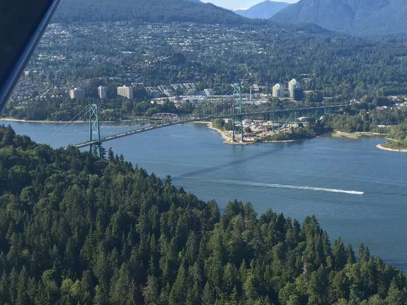 Vancouver: Victoria and Butchart Gardens by Seaplane - Victoria on foot: what your morning really gives you