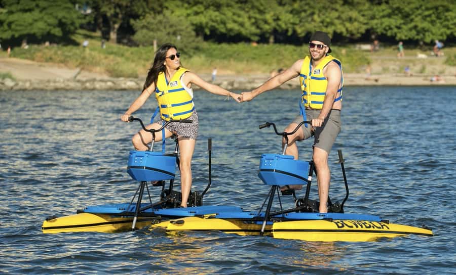 Vancouver: Water Bike Rental in False Creek - Key things I think you’ll notice fast