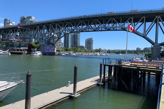 Vancouver Waterfront Guided Bike / Ebike Tour - The Bike Itself: What the E-Bike Changes for Your Day