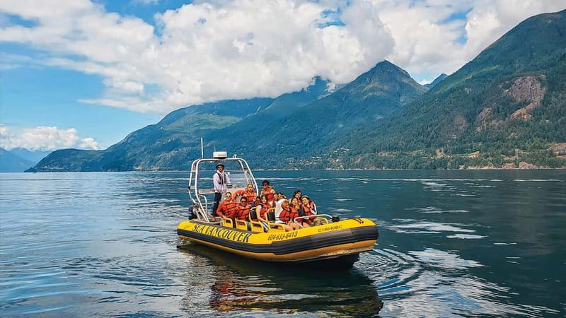 Vancouver: Waterfront Sightseeing Tour - City and Waterfall - Say Nuth Khaw Yum Provincial Park and Silver Falls: chasing waterfall spray