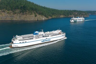 Victoria and Butchart Gardens, an Elevated Experience - Tsawwassen to Swartz Bay: Wildlife Spotting and Photo Stops That Actually Feel Worth It