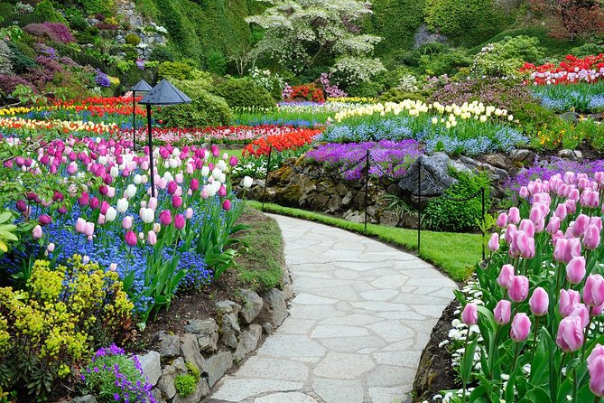 Victoria and Butchart Gardens Day Trip from Vancouver - What the 13-hour day really feels like (and how to plan for it)