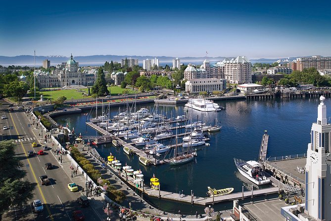 Victoria & Butchart Gardens Tour with Gulf Islands Cruise Ferry - Victoria downtown time plus the Empress Hotel photo stop