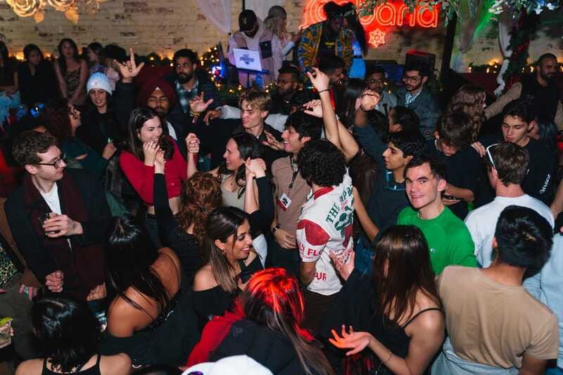 West Coast Party Crawl - Route A - Should You Book West Coast Party Crawl Route A?