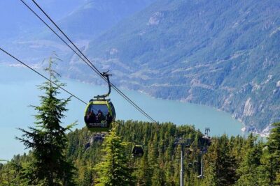 Whistler, Shannon Falls & Sea to Sky Gondola Tour from Vancouver - Shannon Falls Provincial Park: misty waterfall time with included admission